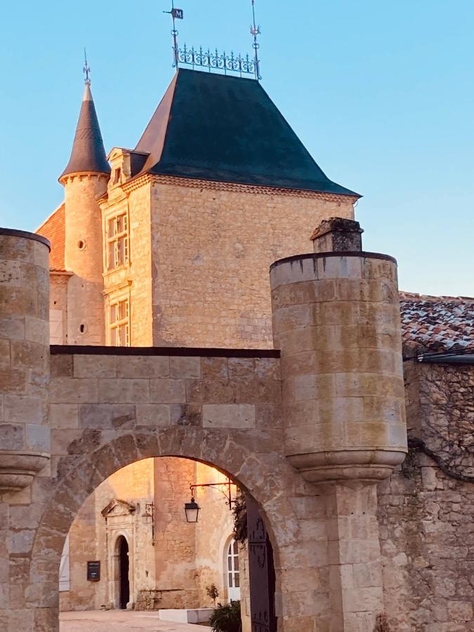 Chateau De Mons Armagnac Caussens Exterior photo
